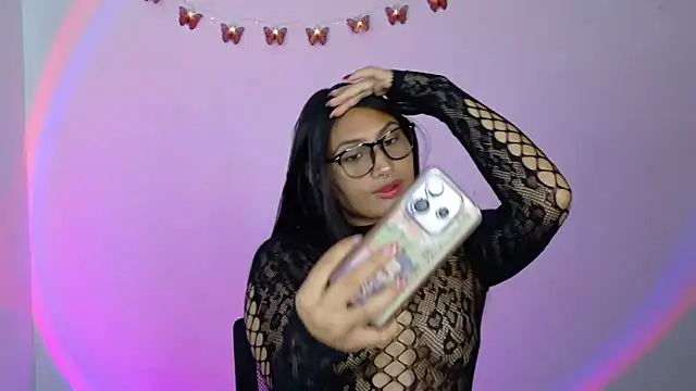 Snapshot of Linda_andrew chatting on 03.24.26 Linda andrew online show from 03.24.26