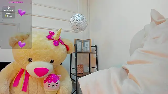 Snapshot of im_Lorena chatting on 01.15.26 im Lorena online show from 01.15.26