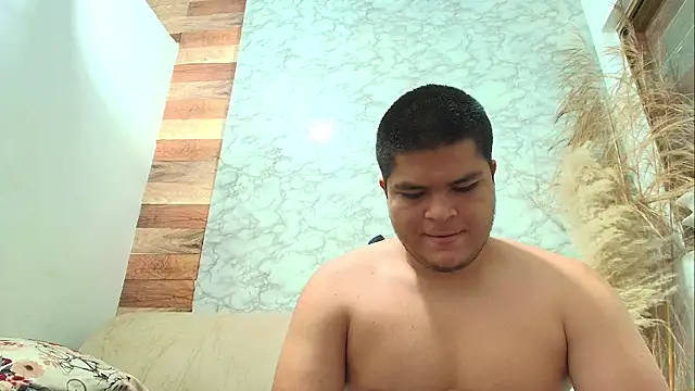 naomi campbel  online show from 01.11.26