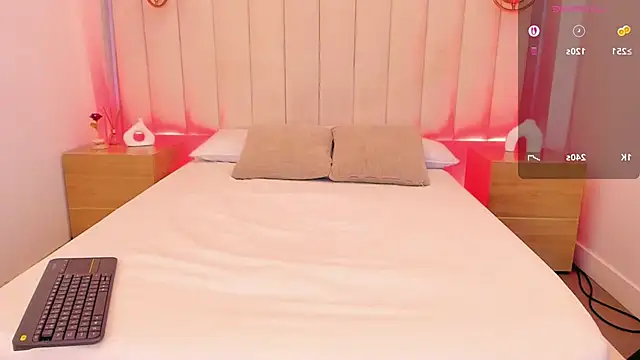 Anastasia lauren online show from 10.04.25