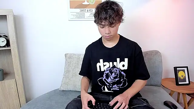 Honeymoon sariel online show from 02.11.26