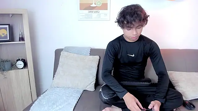 Honeymoon sariel online show from 06.17.26