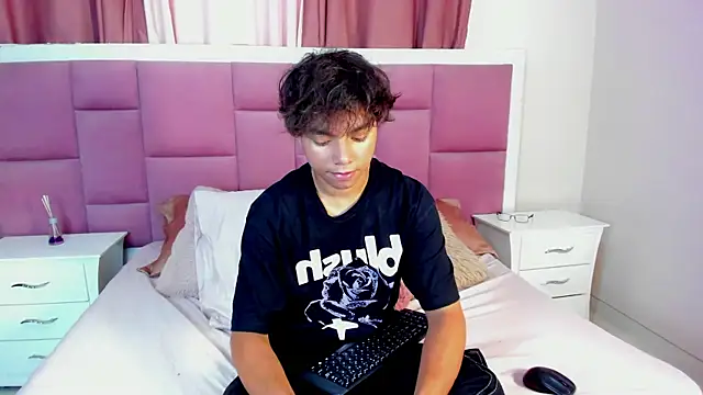 Honeymoon sariel online show from 07.11.26