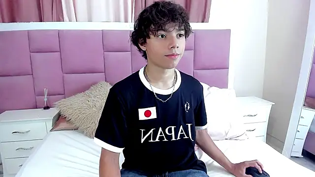 Honeymoon sariel online show from 07.18.26