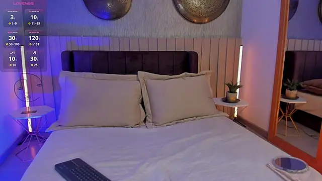 NaishaFord 1 online show from 11.25.25