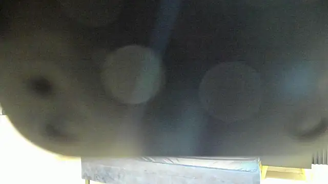 Megan Sweetas online show from 11.26.25