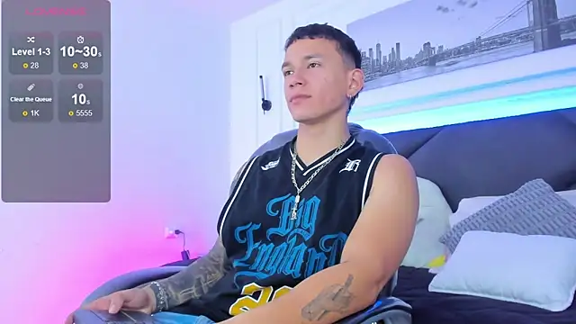 Thomas moon online show from 05.15.26