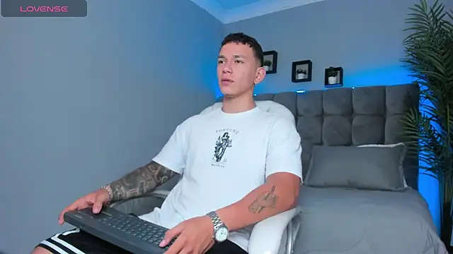 Thomas moon online show from 08.01.26