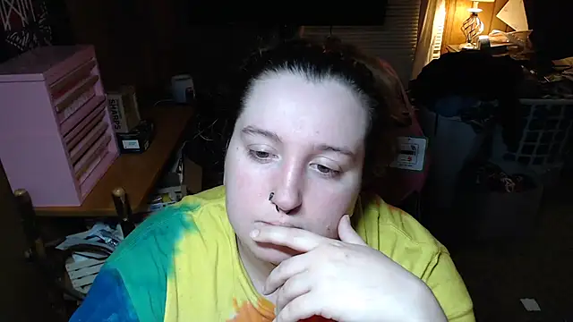 Snapshot of vanessraine chatting on 02.19.26 vanessraine online show from 02.19.26