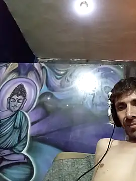 Snapshot of githot chatting on 10.12.25 githot online show from 10.12.25