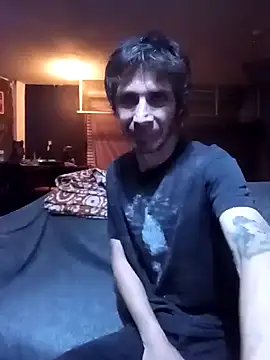 Snapshot of githot chatting on 11.30.25 githot online show from 11.30.25