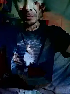 Snapshot of githot chatting on 12.15.25 githot online show from 12.15.25