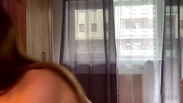 ScarlettSmithX online show from 06.07.26