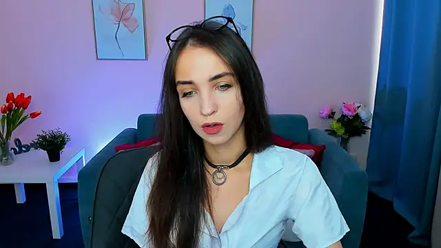 EllaSteele online show from 09.19.25