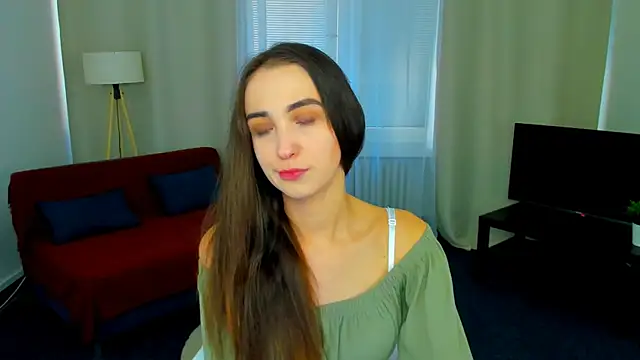 EllaSteele online show from 09.30.25