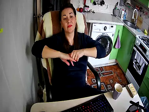 Snapshot of Adda1205 chatting on 11.26.25 Adda1205 online show from 11.26.25