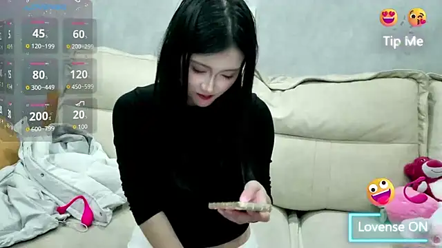 xiaoLI-2025 online show from 03.06.26