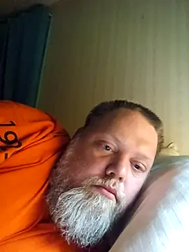 Snow Cowboy online show from 12.19.25