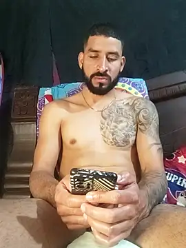 Snapshot of Alexsexygamer chatting on 12.22.25 Alexsexygamer online show from 12.22.25