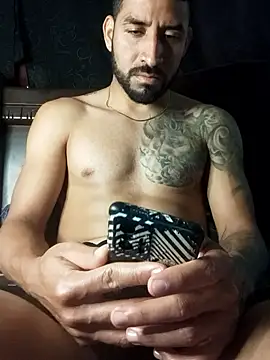 Snapshot of Alexsexygamer chatting on 01.10.26 Alexsexygamer online show from 01.10.26