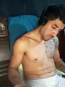 Snapshot of Alexsexygamer chatting on 02.08.26 Alexsexygamer online show from 02.08.26