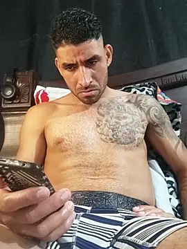 Snapshot of Alexsexygamer chatting on 02.16.26 Alexsexygamer online show from 02.16.26