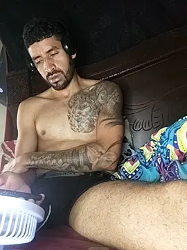 Snapshot of Alexsexygamer chatting on 03.04.26 Alexsexygamer online show from 03.04.26