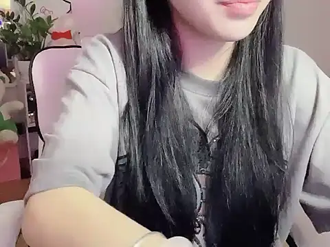 keelinnn19 online show from 11.05.25