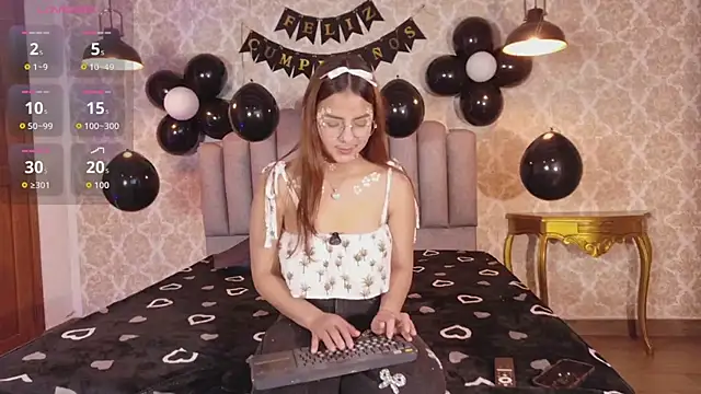 angeles azul online show from 04.22.26