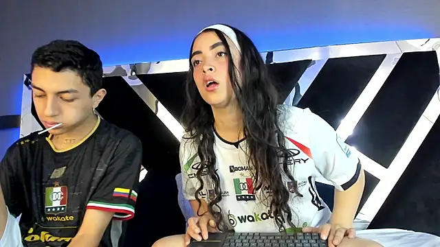 NickandAbby  online show from 06.16.26