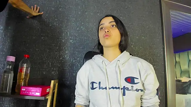 NickandAbby  online show from 06.25.26