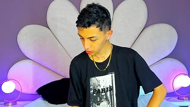NickandAbby  online show from 07.04.26