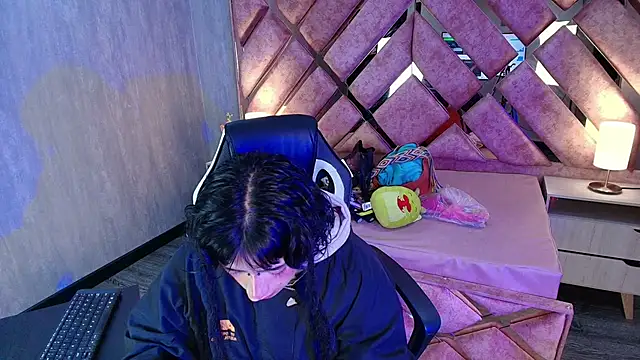 Babyyrasta666 online show from 11.27.25