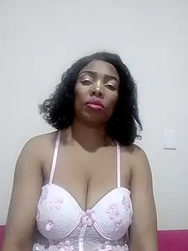 SEXYMOANSXX online show from 09.29.25