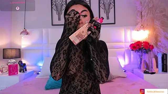 Viollet xoxo online show from 11.11.25