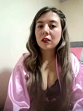 Sophie del Castillo online show from 12.19.25