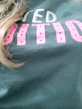 Kayna Rawat online show from 10.31.25