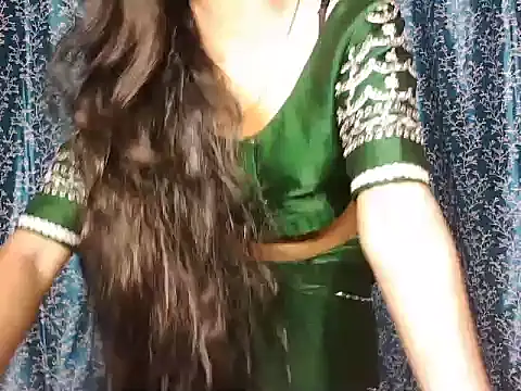 ROSE GOLDE online show from 03.15.26