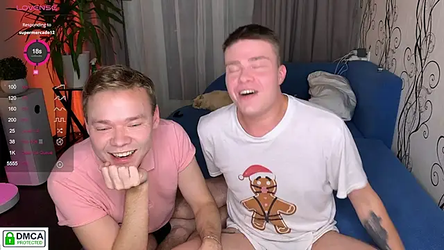 Snapshot of holy_eggs_02 chatting on 10.03.25 holy eggs 02 online show from 10.03.25