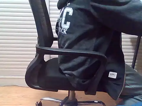 Snapshot of DAJIBA125 chatting on 03.25.26 DAJIBA125 online show from 03.25.26