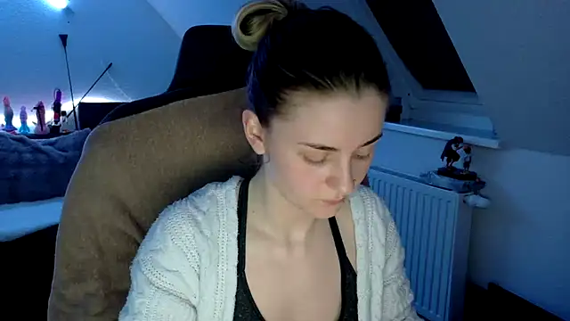 Melly4You online show from 04.26.26