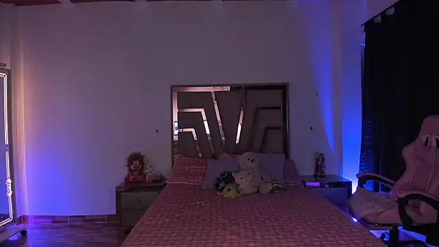 lunaarose online show from 06.17.26