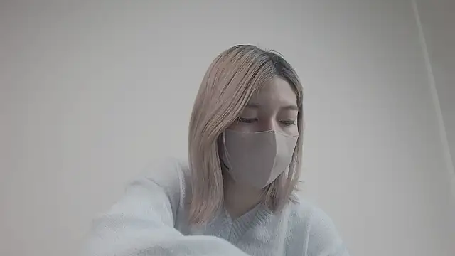 Snapshot of Rin0420 chatting on 12.20.25 Rin0420 online show from 12.20.25