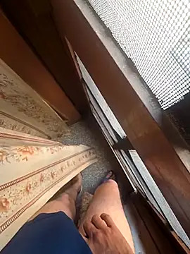 Snapshot of desir3dlund chatting on 03.04.26 desir3dlund online show from 03.04.26