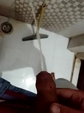 Snapshot of young18indian chatting on 11.19.25 young18indian online show from 11.19.25