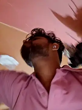 Snapshot of king_raaj1999 chatting on 04.08.26 king raaj1999 online show from 04.08.26