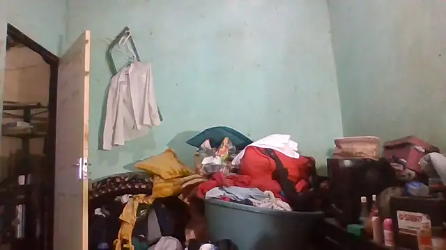 Nicky52 online show from 10.24.25