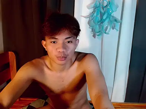 mostwantedtwink online show from 10.25.25