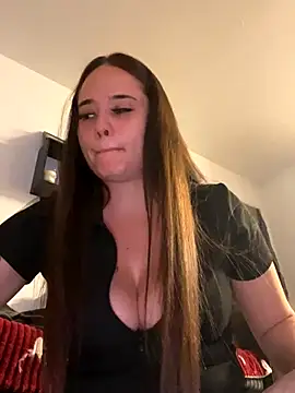 Snapshot of LollyLove_ chatting on 09.28.25 LollyLove online show from 09.28.25