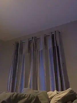 Snapshot of LollyLove_ chatting on 10.18.25 LollyLove online show from 10.18.25